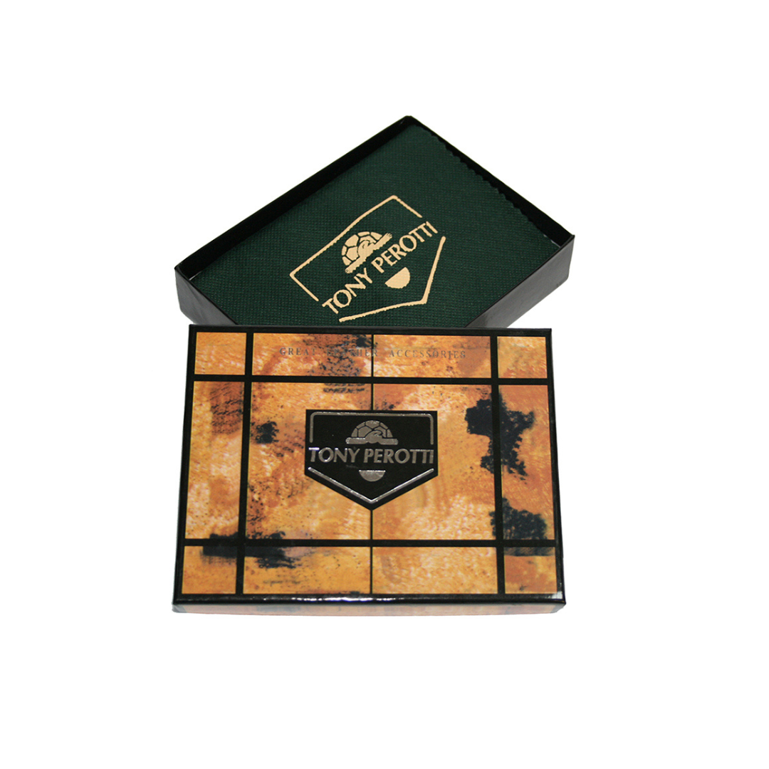 Branded Tony Perotti gift box with green interior and gold logo, supplied with the New Contatto 2886 clutch