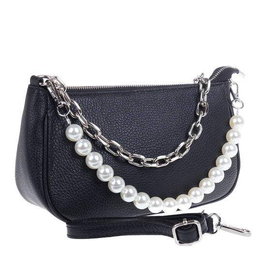 Tony Perotti Borsa CA045-02BK nero black leather handbag at an angle — pearl handle and metal chain fitted together, long leather strap lying in front