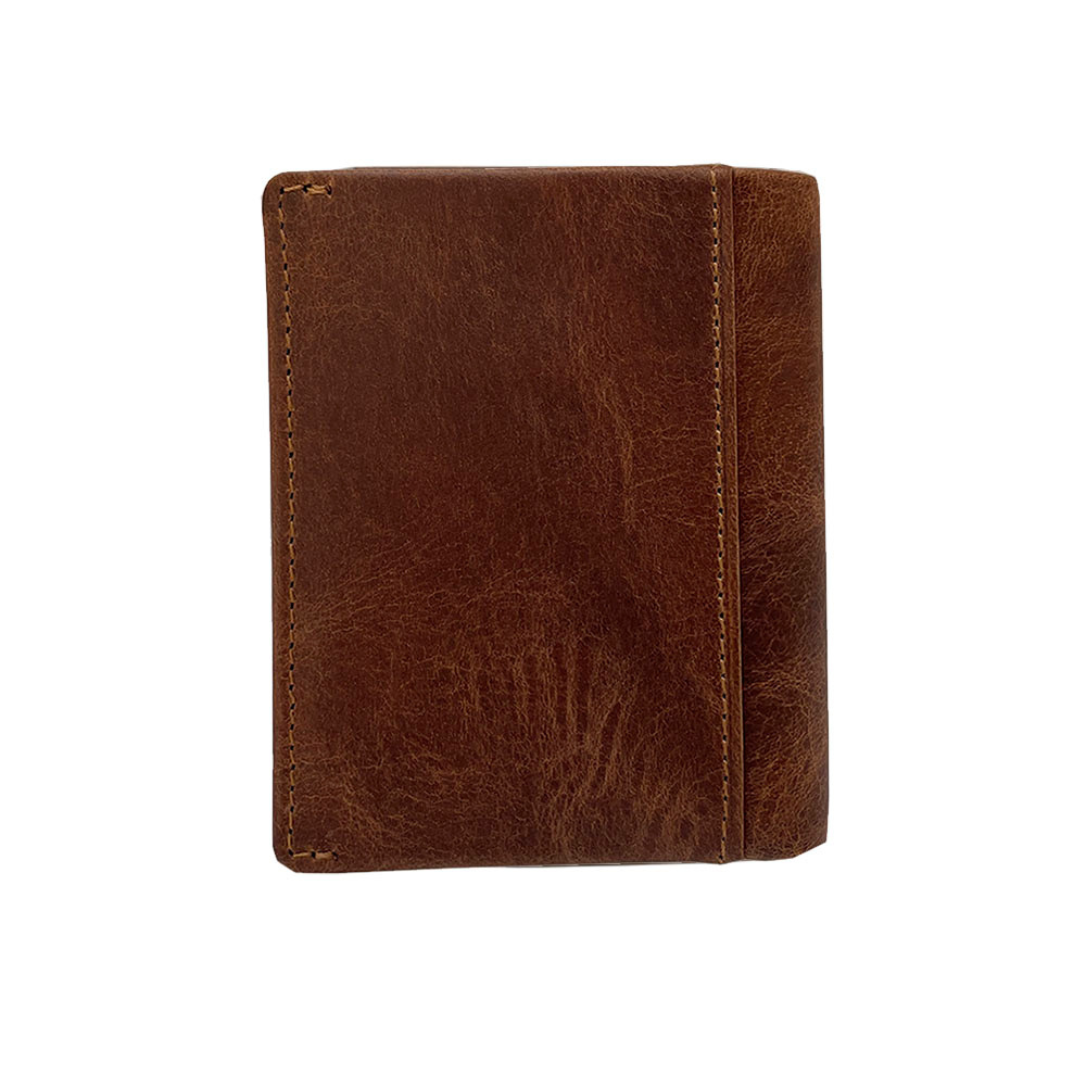 Tony Perotti Arno 1034N whisky — the back face of the tan leather card holder with the stitched outer pocket