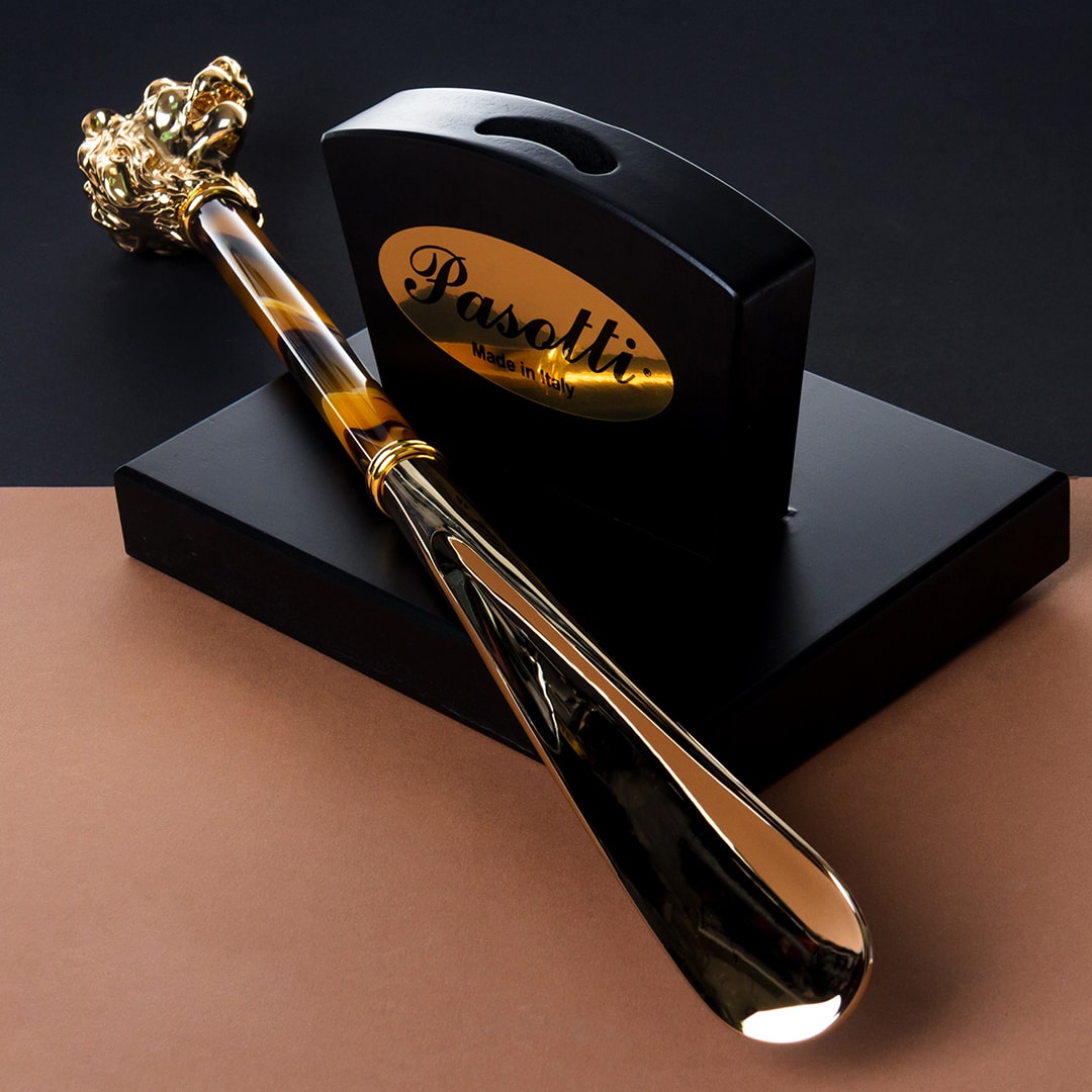 Ложка для взуття з ручкою золотий лев Pasotti CS W37PO