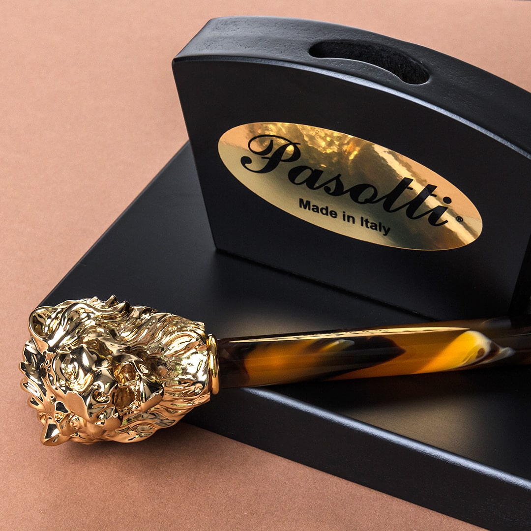Ложка для взуття з ручкою золотий лев Pasotti CS W37PO