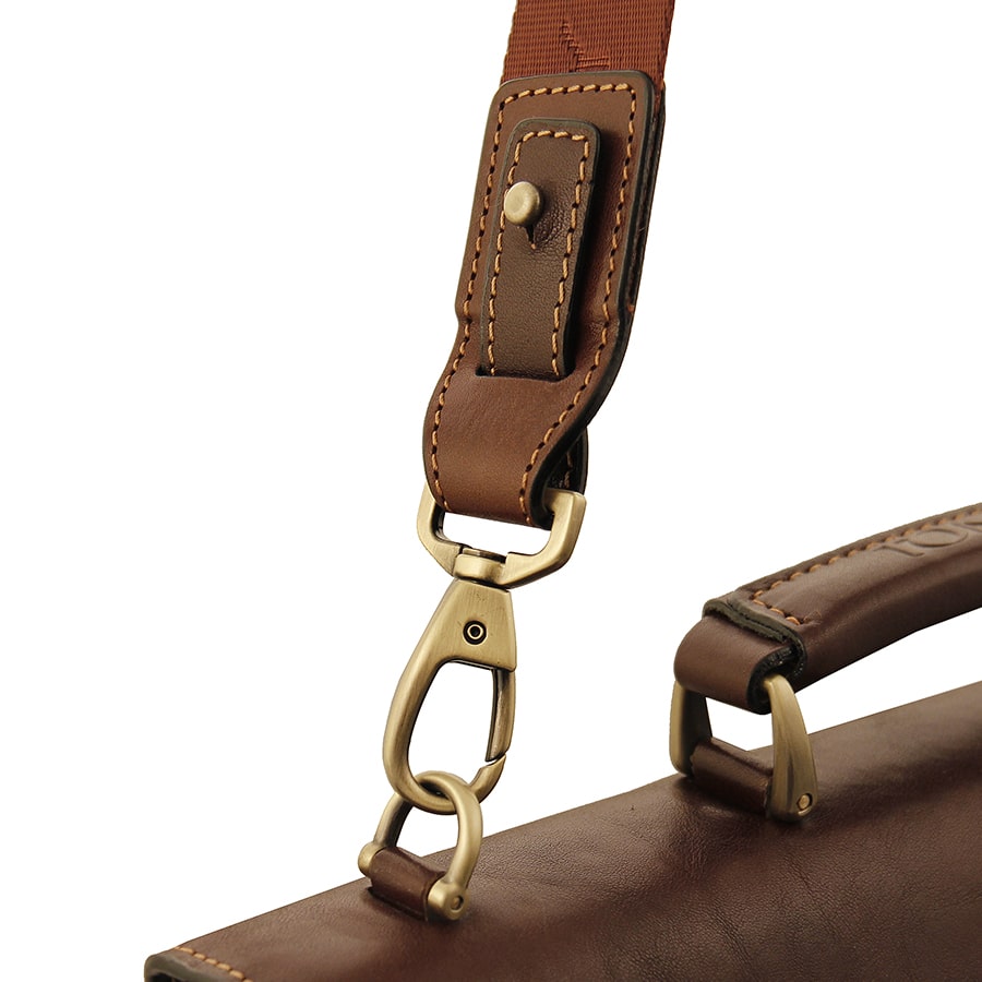 The long strap attaches to the Tony Perotti Italico 9338-38 moro briefcase with carabiners