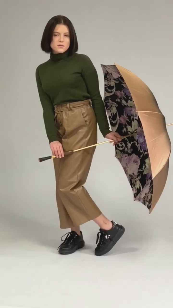 Model and Umbrella cane women's beige with floral print Pasotti