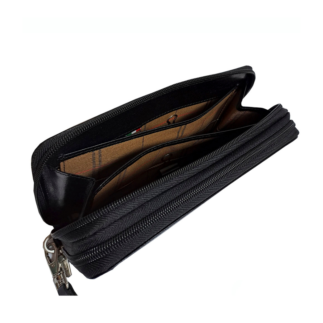 Second compartment of the black Italico 3668 open — branded checked lining and roomy space for a phone