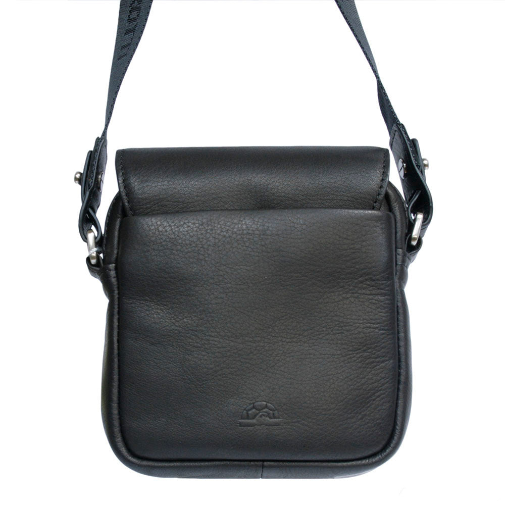 Back of the black Contatto 9150-14 — the roomy magnetic-snap pocket and the embossed Tony Perotti turtle emblem