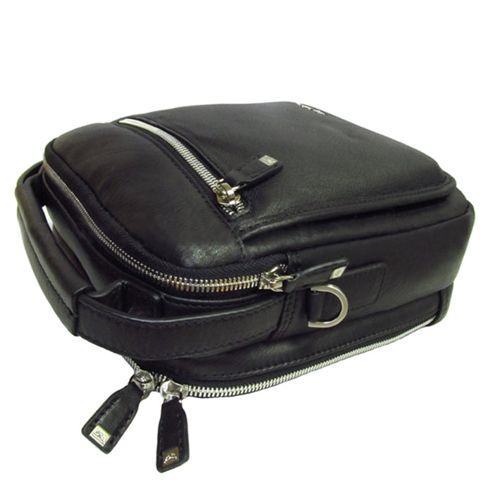 Top view of the black Contatto 9743 — branded zip pullers, the front zip pocket and the D-ring for the strap