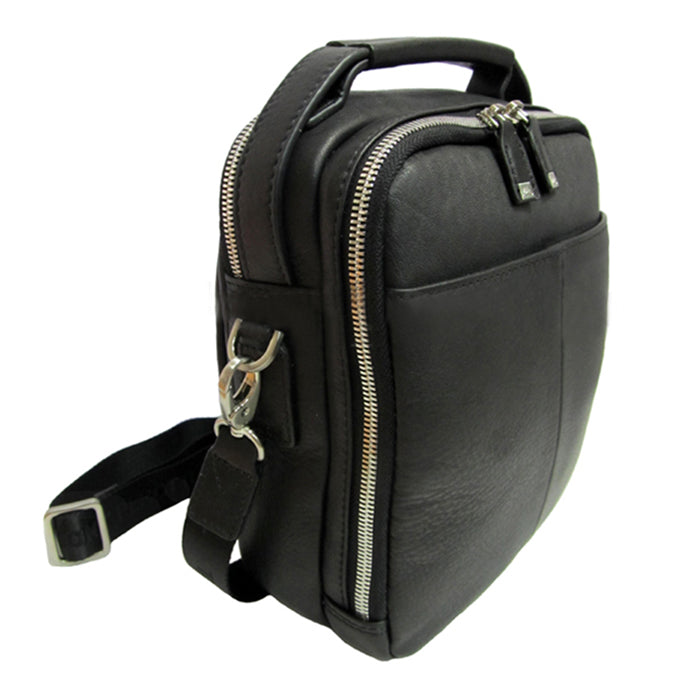 Angled view of the Contatto 9743 — the main zip running round the top and the snap hooks for the detachable strap