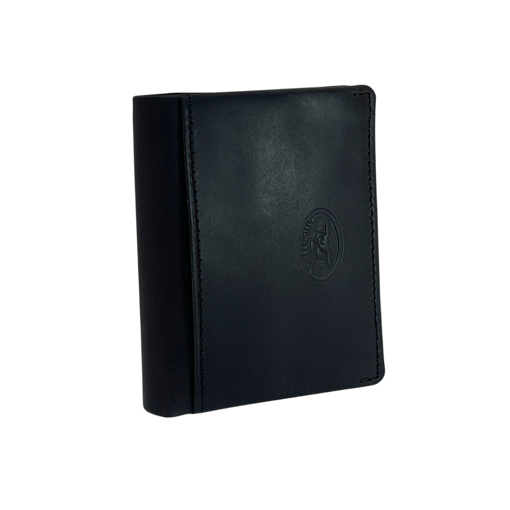 Tony Perotti Arno 1034N nero — closed at an angle, showing the thickness of the folded card holder