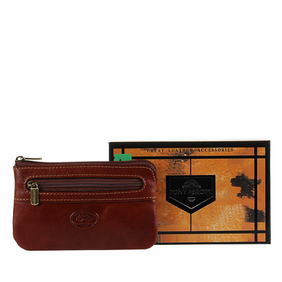 Cognac leather key pouch beside its branded Tony Perotti box, handcrafted in Italy — Italico 359 cognac