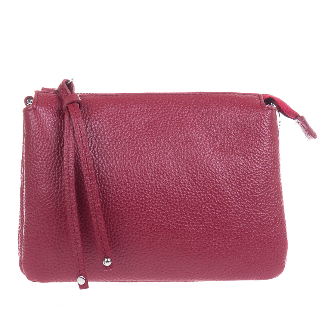 Tony Perotti Borsa CA04B-30DR red leather crossbody bag seen from the front with the leather tassel pull hanging at the side