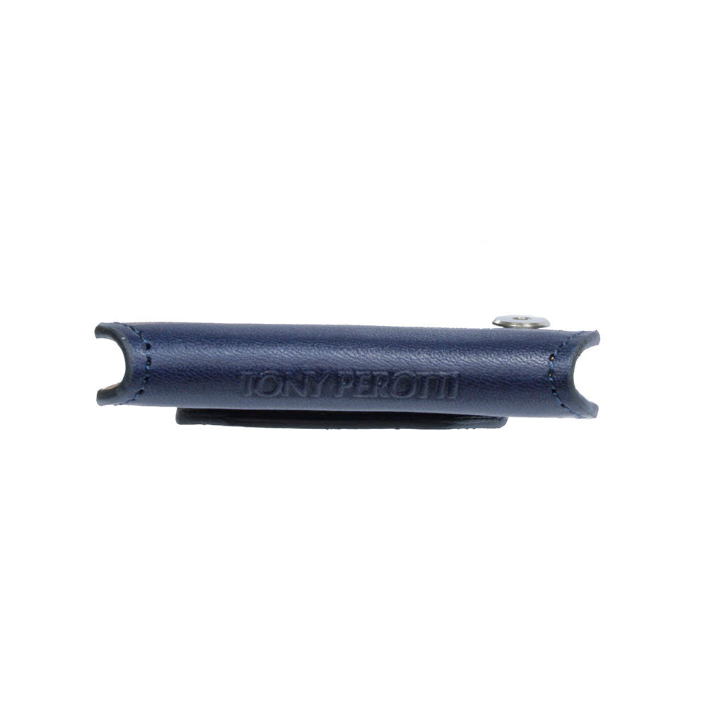 Tony Perotti Nevada KR-199 navy — seen edge-on, showing how flat it folds and the «TONY PEROTTI» embossing