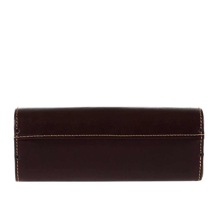 Back of the dark brown Tony Perotti Italico 1290 moro glasses case with four corner rivets and tan contrast stitching