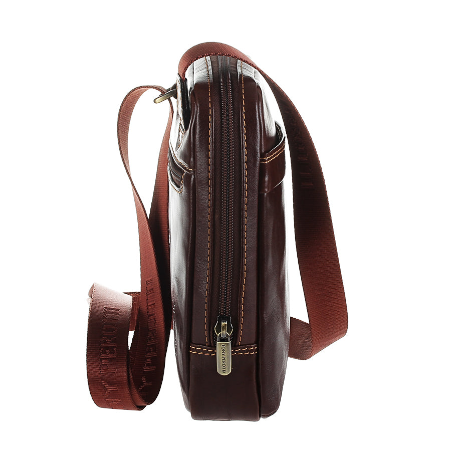 Side profile of the dark brown Italico 6056 bag — main zip running along the side and light brown strap