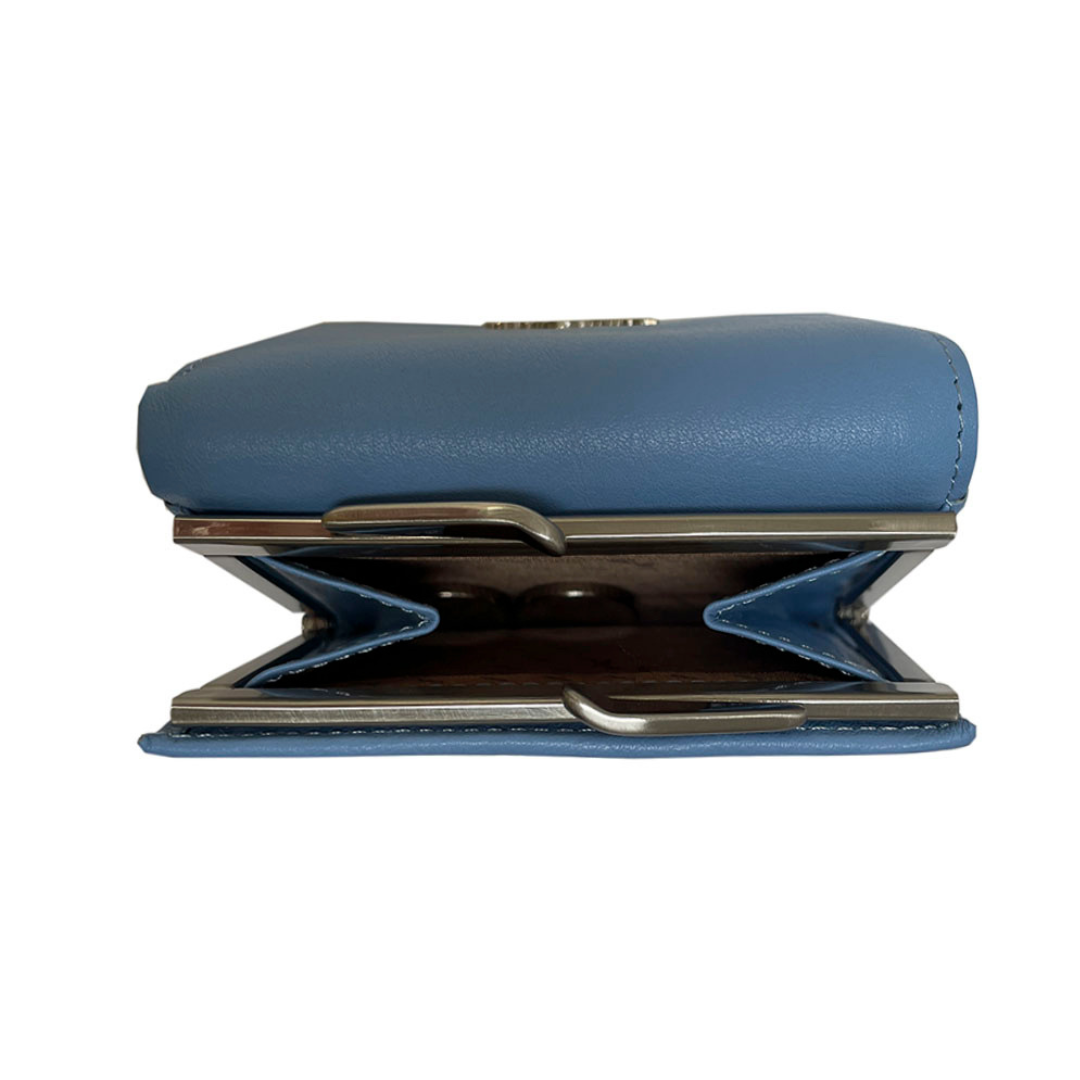 Open kiss-lock coin pocket of Tony Perotti light blue leather wallet