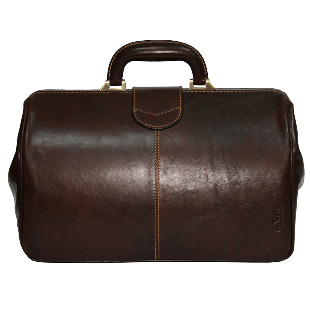 Front flap of the dark brown Italico 8051 lifted — horizontal pocket with a tuck lock underneath