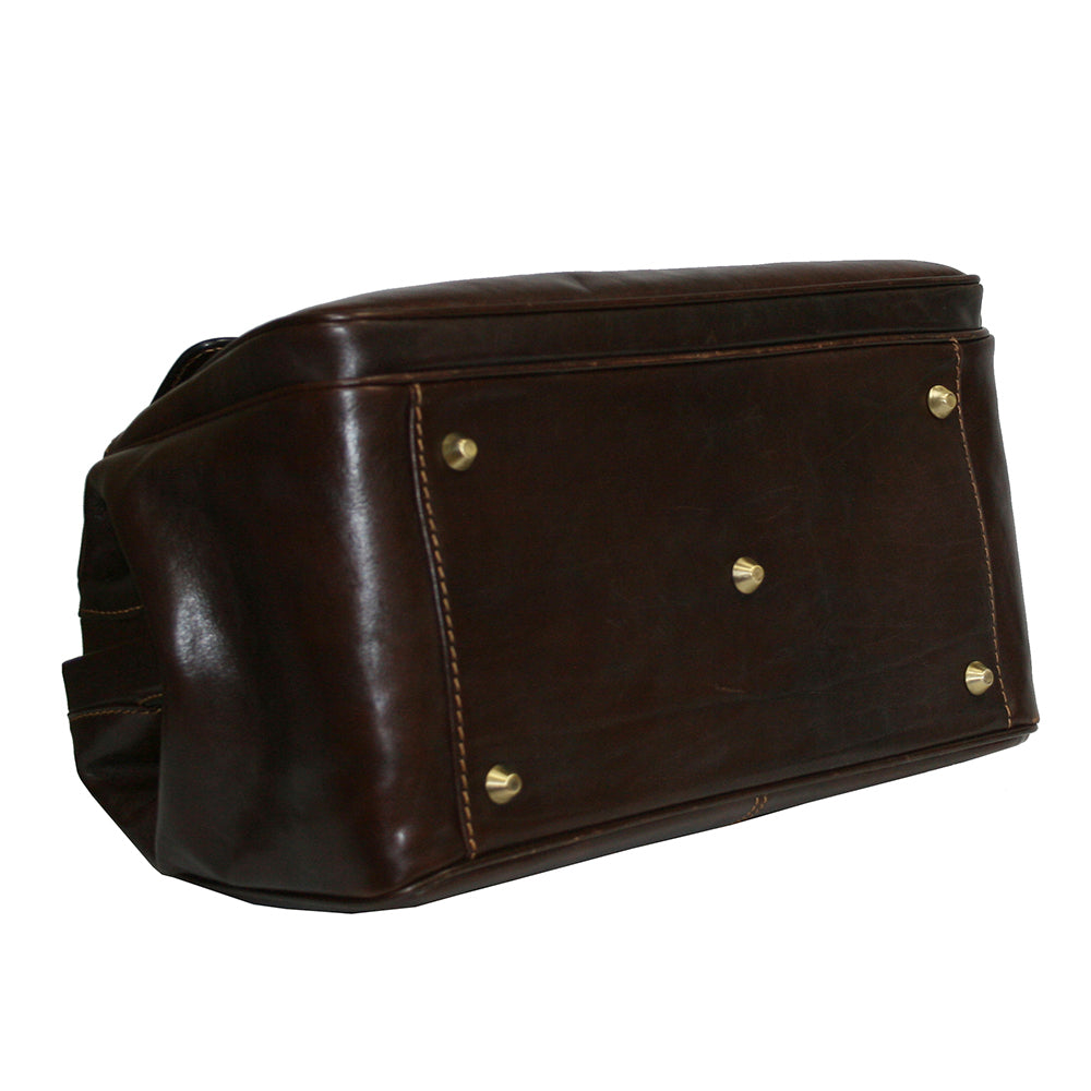 Bottom of the dark brown Italico 8051 doctor bag — five protective brass feet