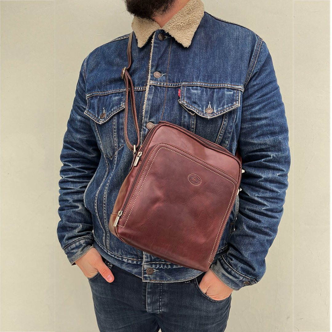 Tony Perotti Italico 9188-22 moro brown leather bag on a man