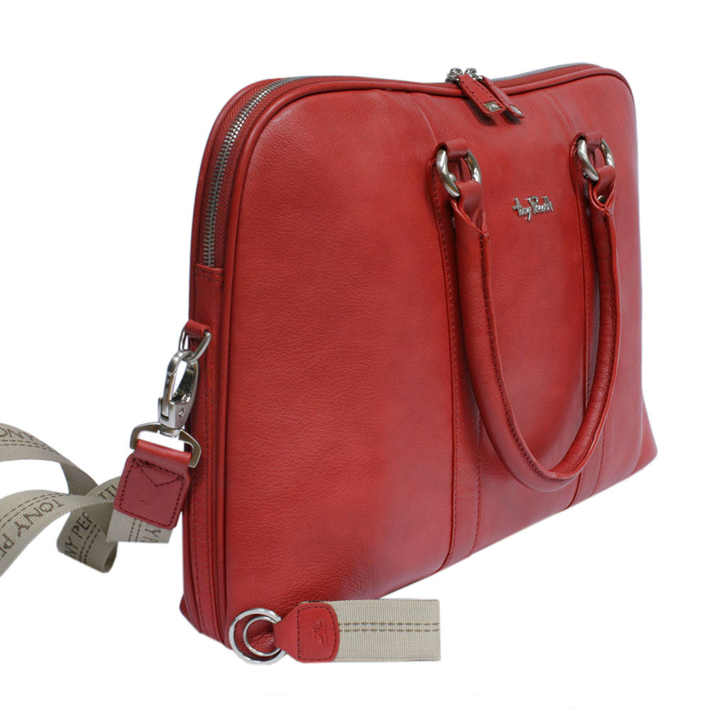 Contatto 9574-40 rosso briefcase, three-quarter view with the Tony Perotti jacquard shoulder strap attached