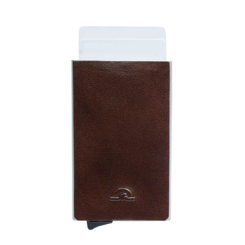 Tony Perotti Nevada 3771 moro — dark brown leather card holder with the cards risen out of the aluminium shell