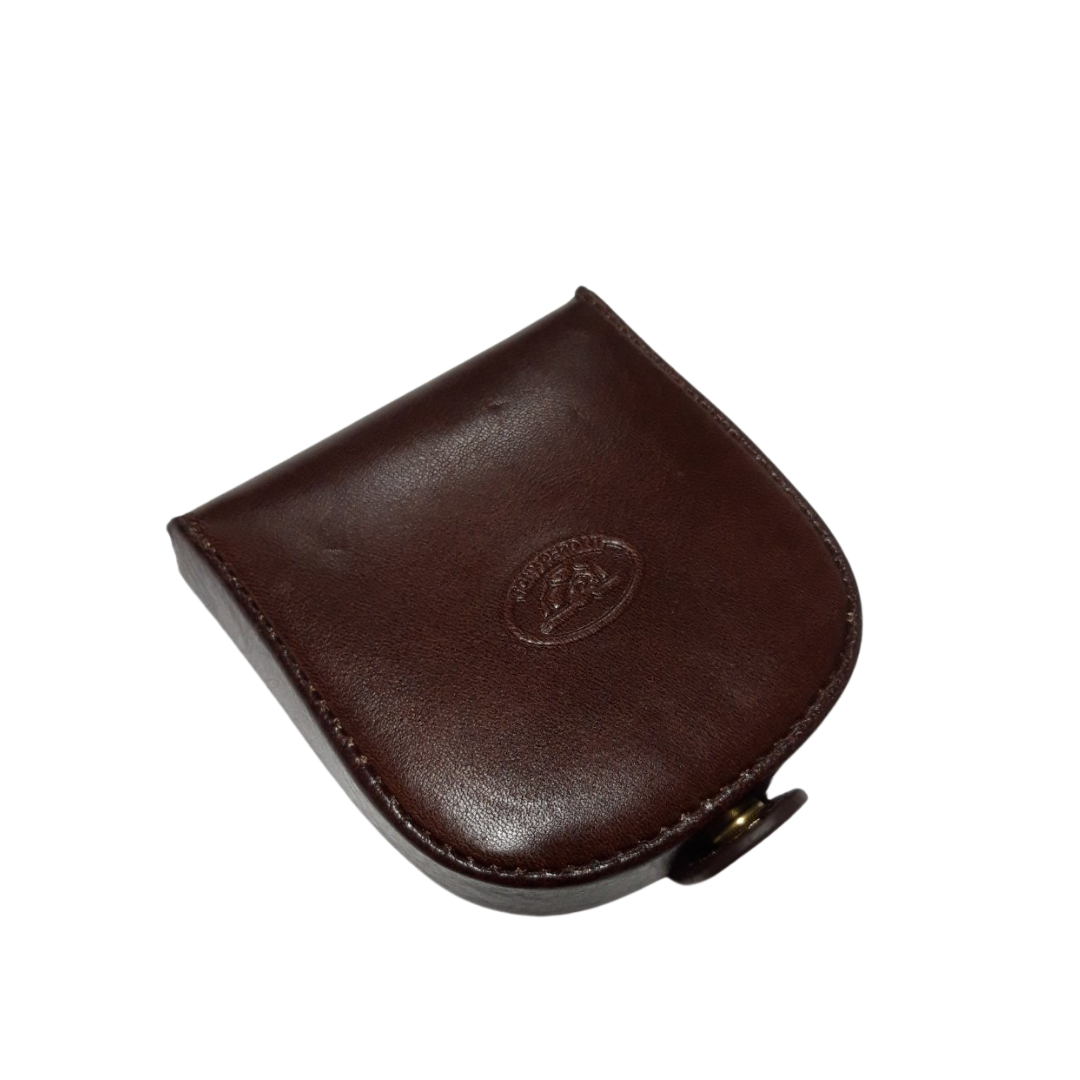 Three-quarter view of the horseshoe-shaped Tony Perotti Italico 2086 moro coin purse showing the depth of the shell