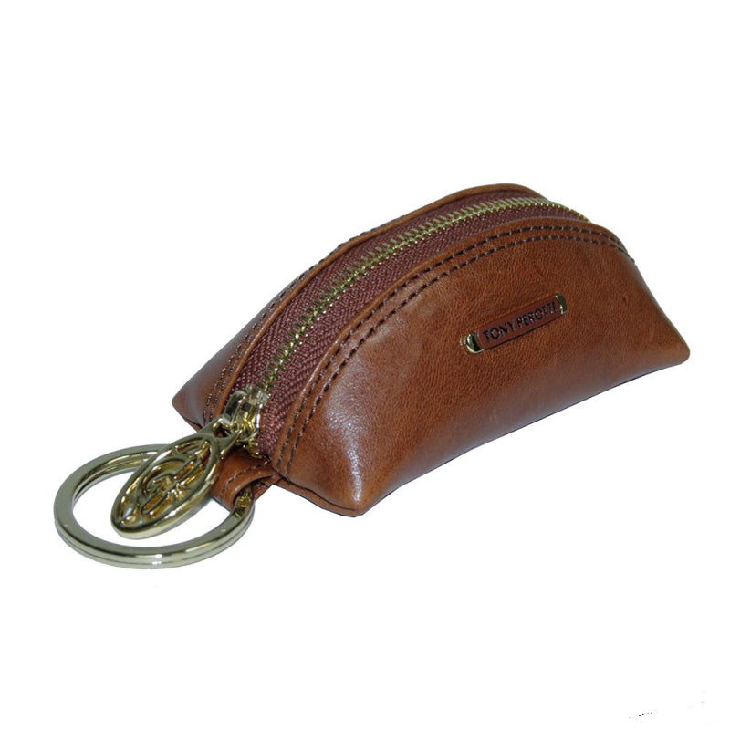 Tony Perotti Topkapi KR-186 ambra — brown leather car key case closed, with the metal «TONY PEROTTI» plate, the gold zip and the split ring
