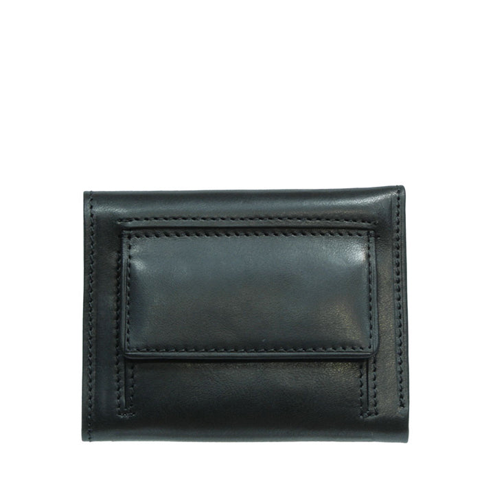 Back of the Tony Perotti Nevada 3811+RFID nero black leather wallet with a snap-flap coin pocket