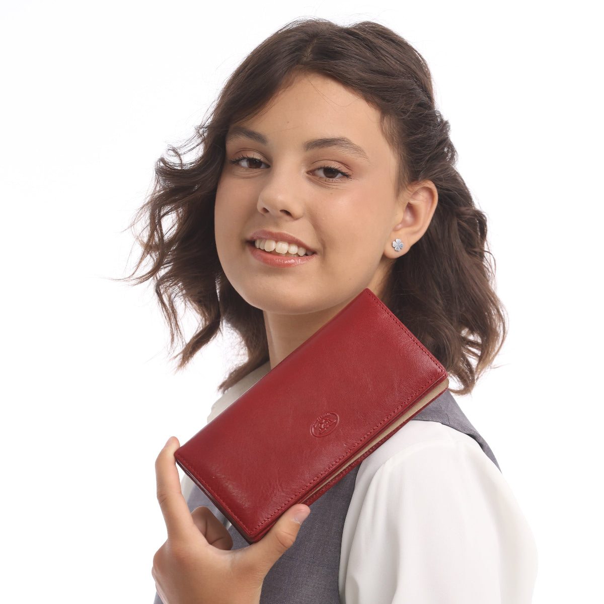 Red Cortina 5072 wallet zip coin pocket and slip pockets