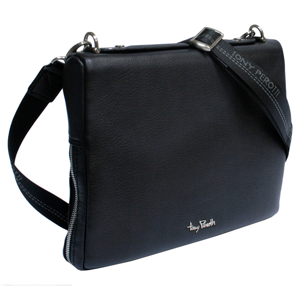 Contatto 9594-28 nero at an angle with the jacquard strap on snap hooks and the pull-out leather handle