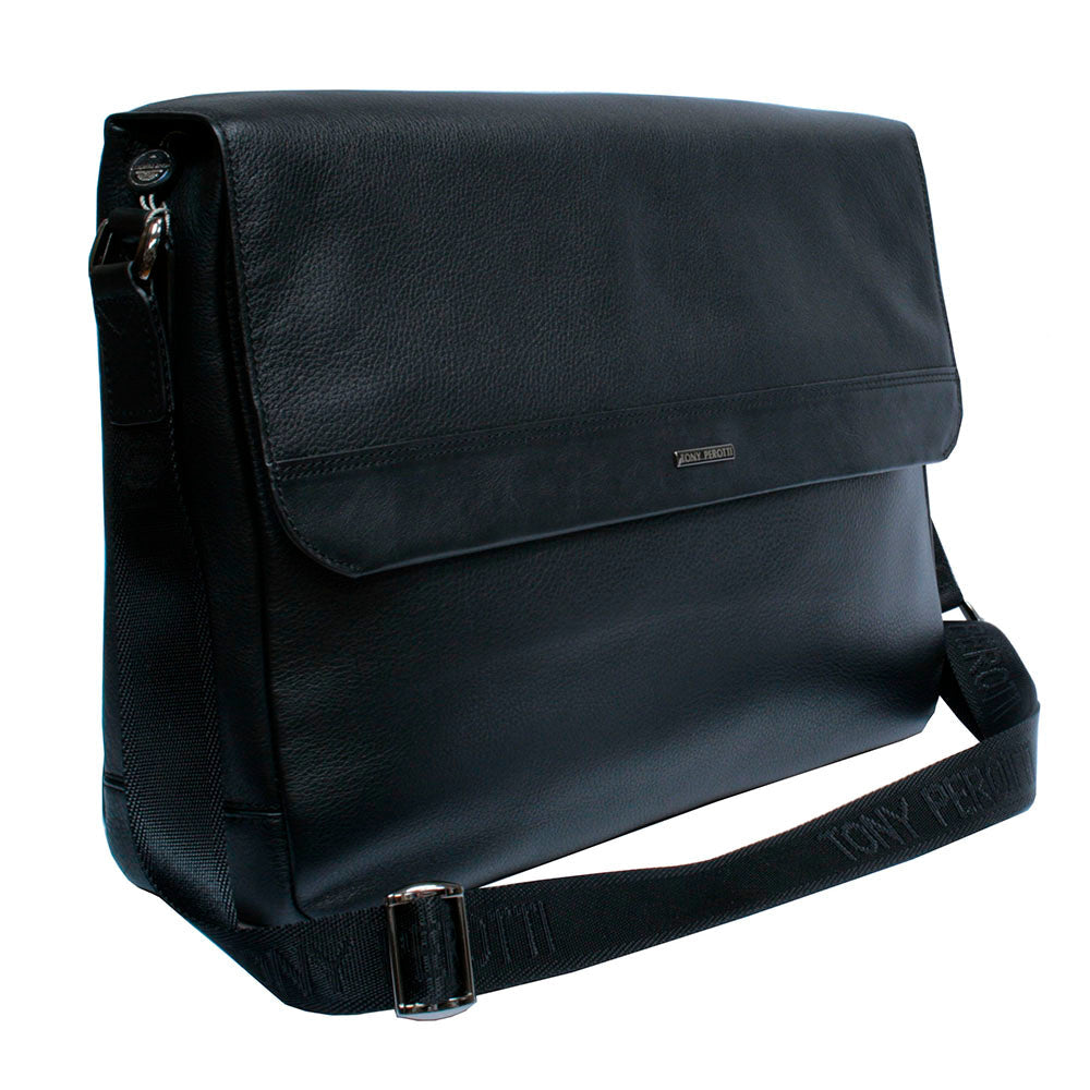 New Contatto 6036 nero at an angle with the jacquard shoulder strap