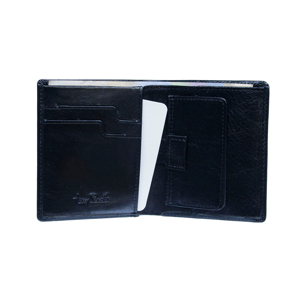 Tony Perotti Nevada 3504 nero wallet opened with a card raised by the leather pull tab