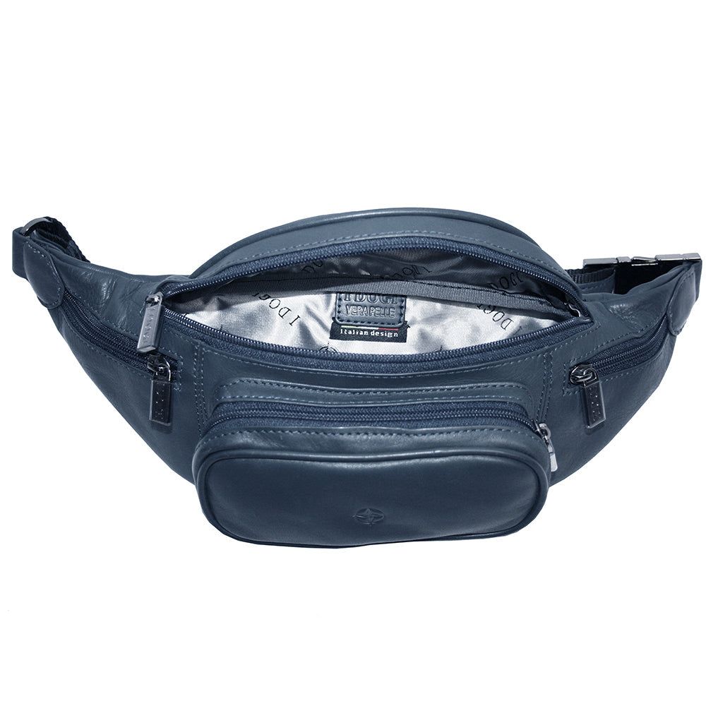 Cortina 6000 navy open: the main compartment and the lining printed with the compass-rose motif