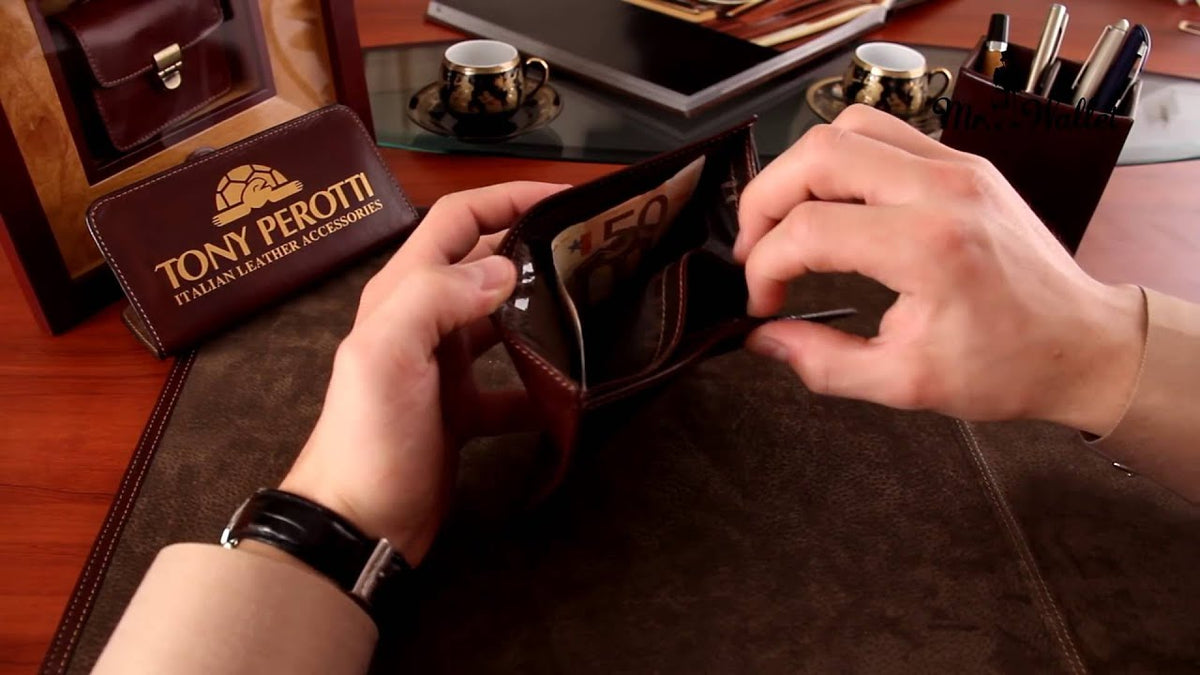 Video review: Tony Perotti Italico 2112 men's leather bifold wallet with coin pocket