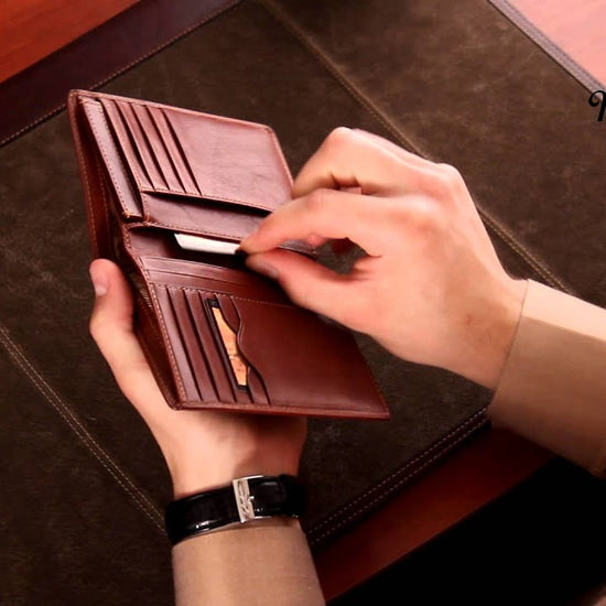 Tony Perotti Italico 1153 Cognac Men's Leather Wallet - Video Review by Mr. Wallet