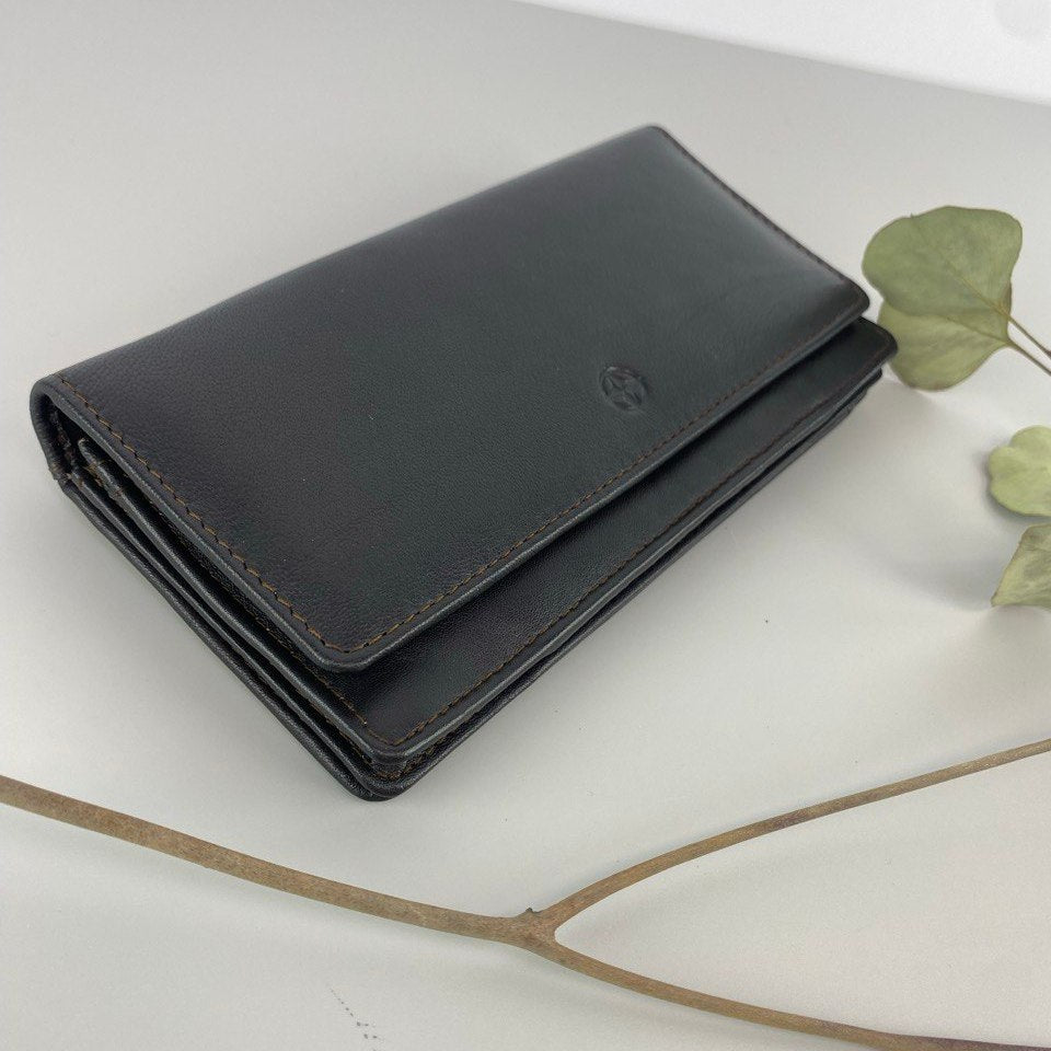 Tony Perotti Women’s Brown Leather Large Flap Wallet — Cortina 5072 Moro