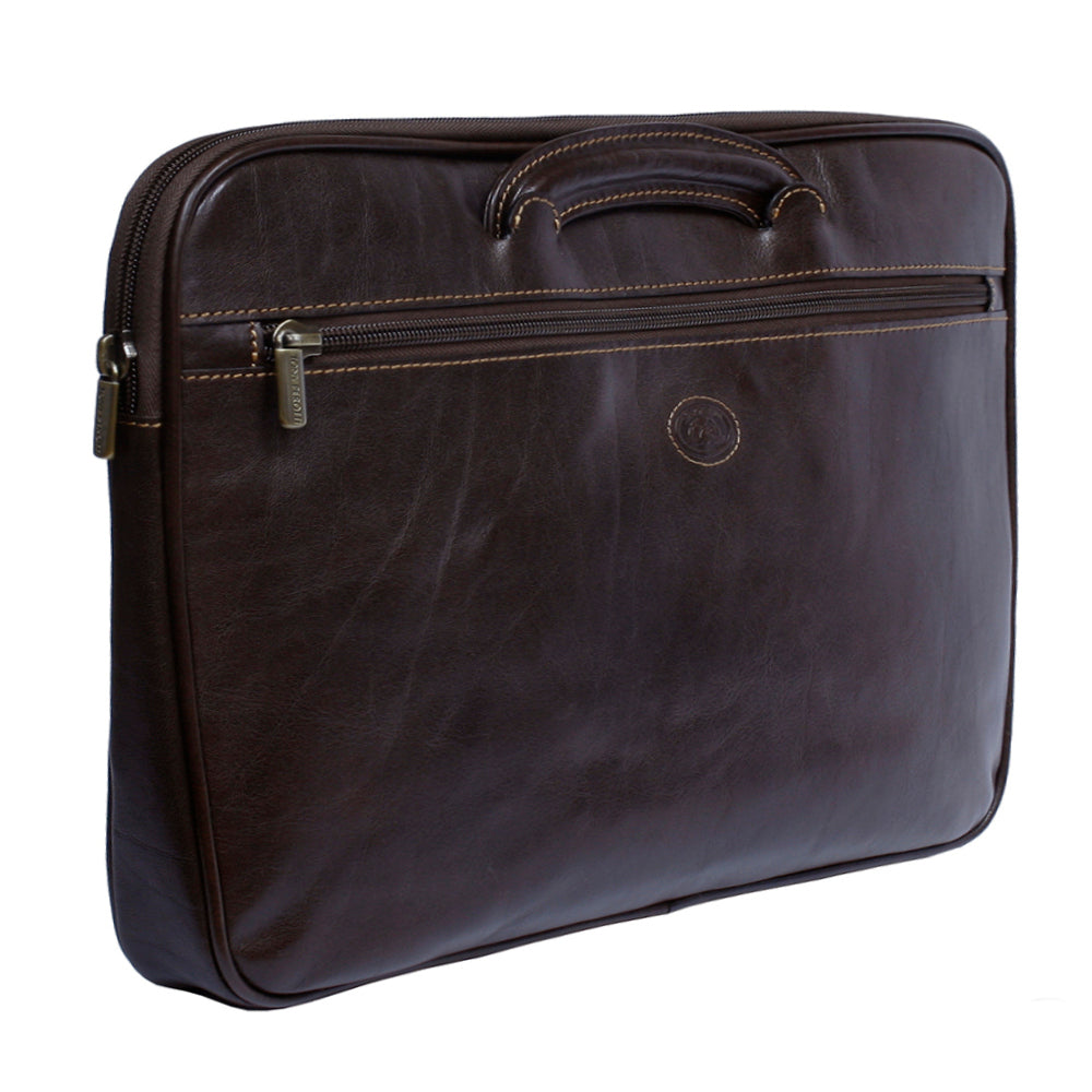 Angled view of the dark brown Italico 8090 — handles tucked flush into the body and zip running around the case